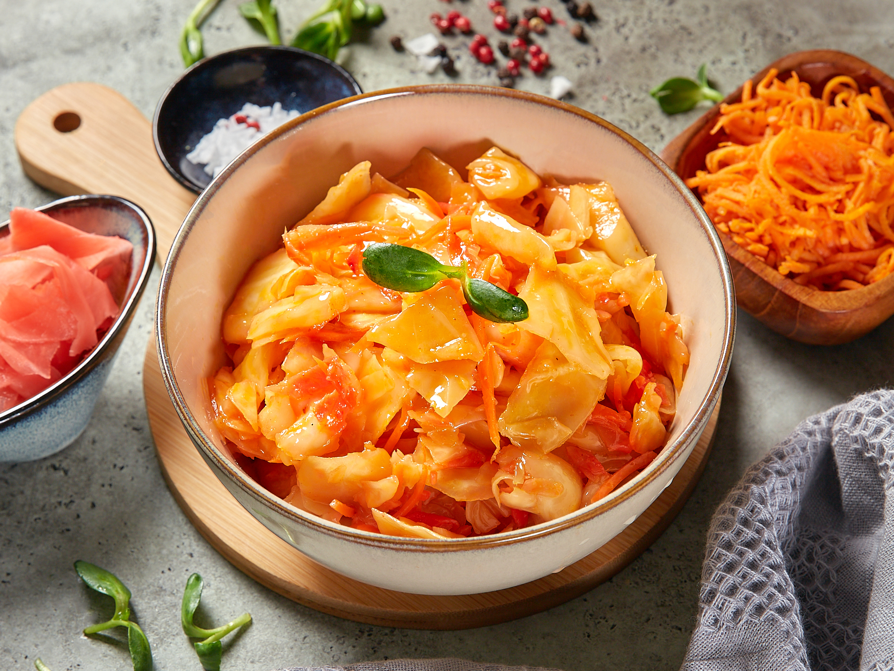 Закуска корейская: капуста кимчи