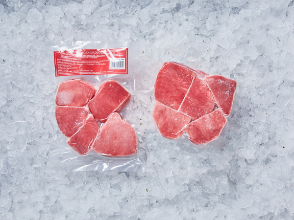 Тунец стейк  0,5 кг с/м в/у 