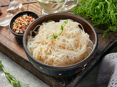 Закуска корейская из фунчозы